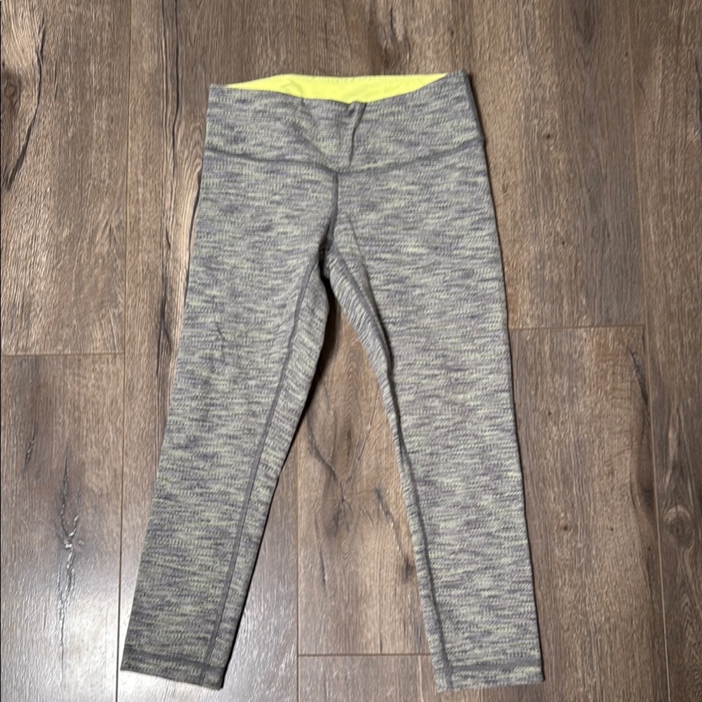 Lululemon Athletica Gray Leggings Soft Stretchy Knit